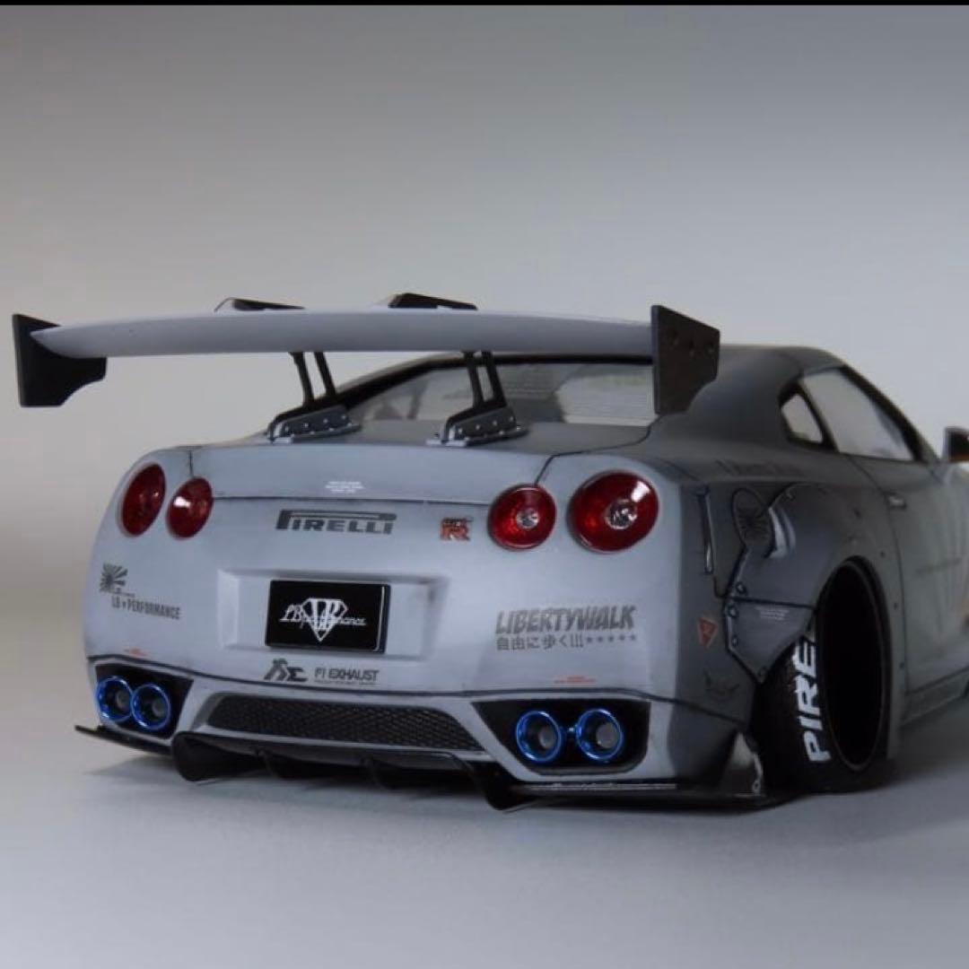 1/24 アオシマ完成品 LBWK GTR リバティーウォーカスタム