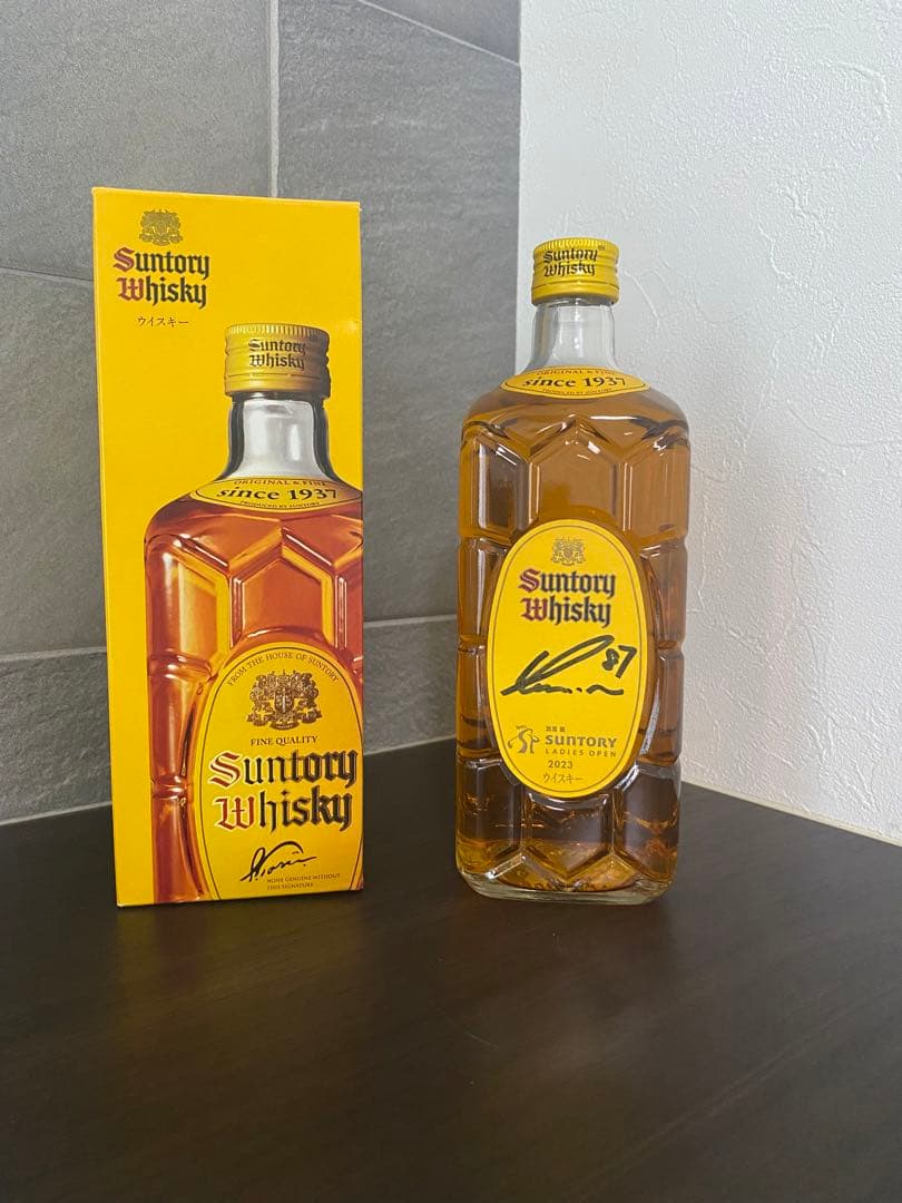 【未開封】脇元 華 サイン入り サントリー角瓶チャリティーボトル