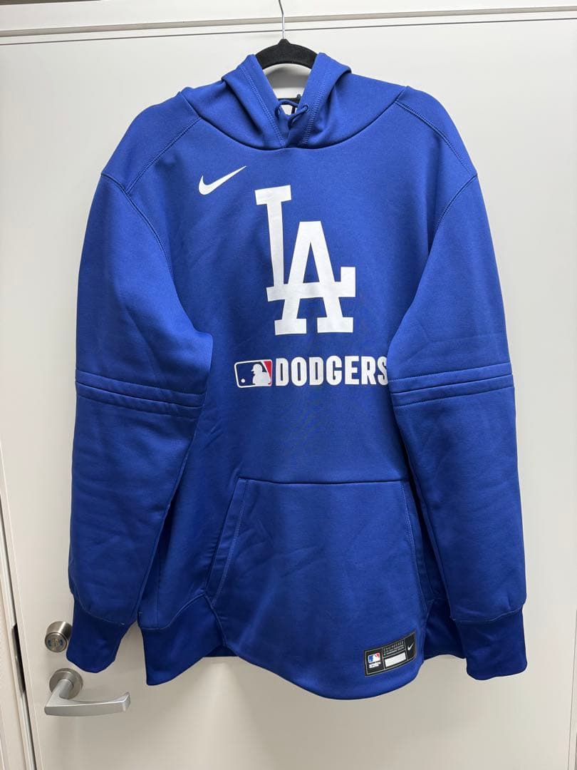 ドジャース パーカー Lサイズ 値段交渉あり