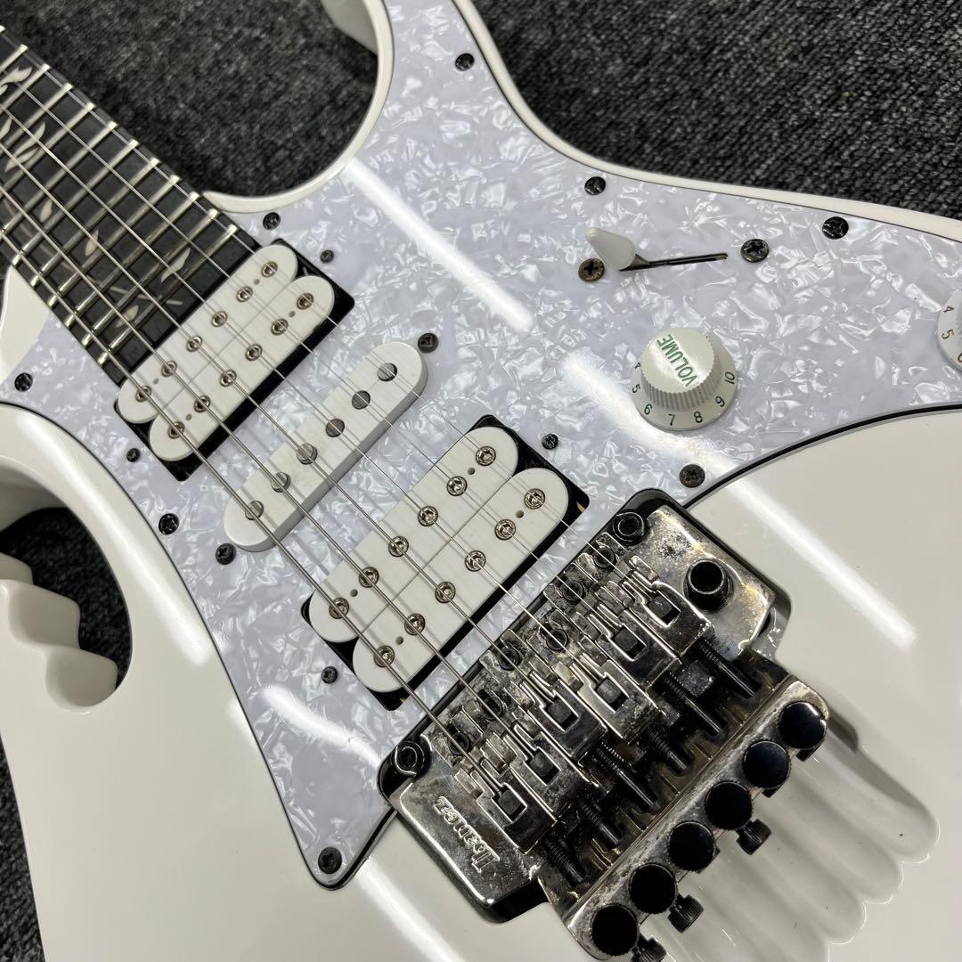 【11168】 Ibanez Steve Vai Signature Model