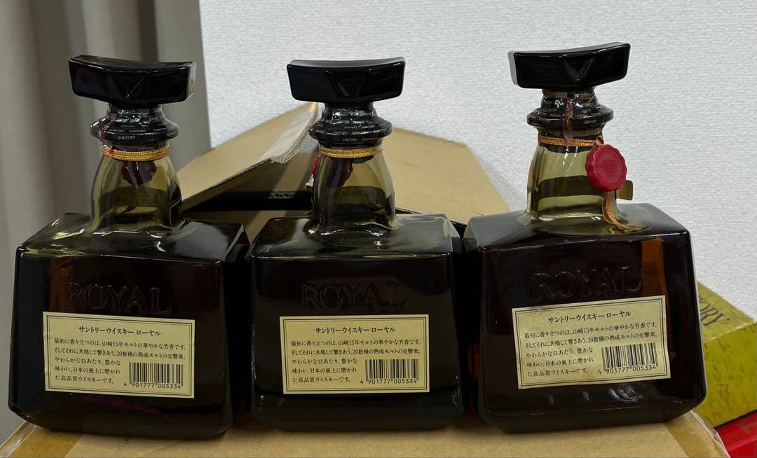 サントリーウイスキー ロイヤル 720ml 43%3本セット