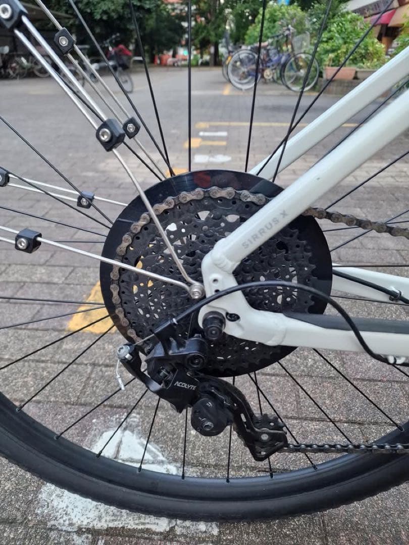 【最終値下げ‼︎ 引取希望】Specialized sirrus x 2.0 L