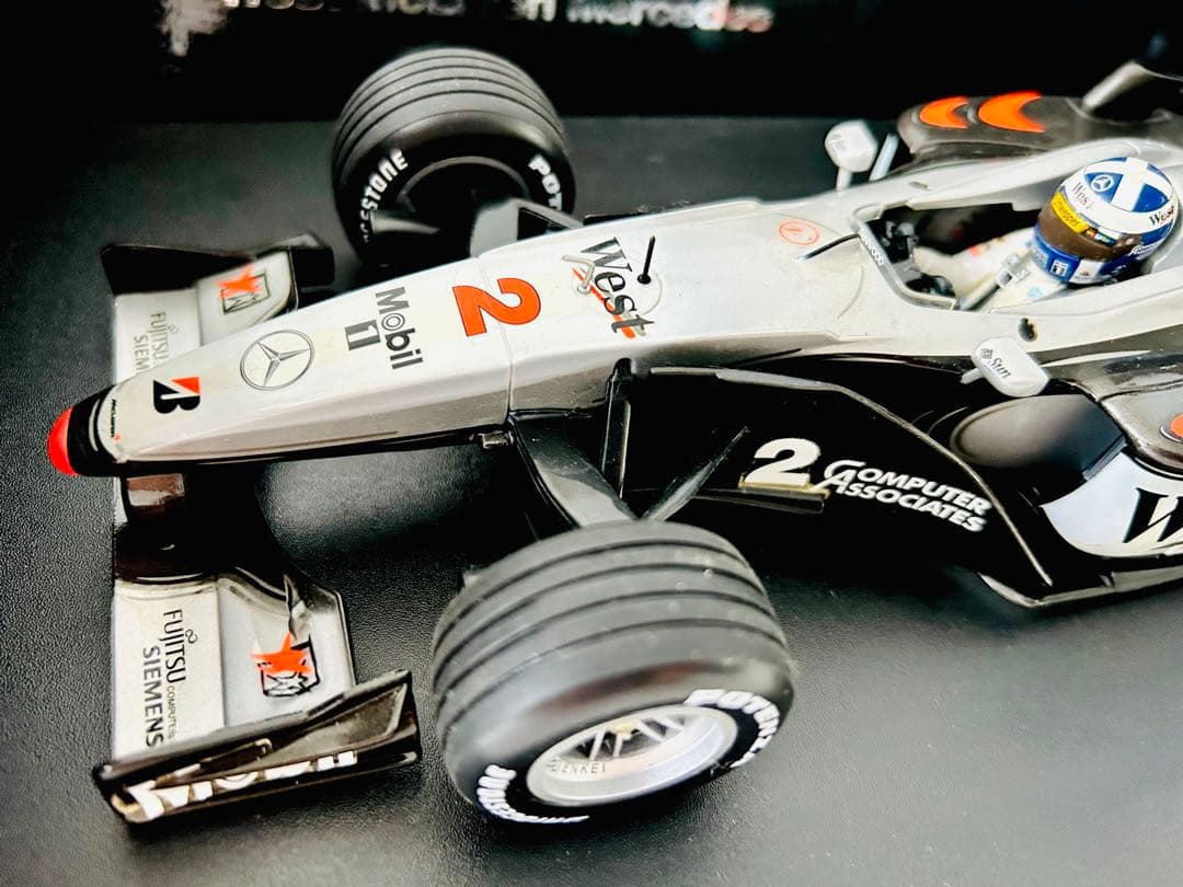 ⭐️ 限定品1/18 West McLaren Mercedes★【送料込】⭐️