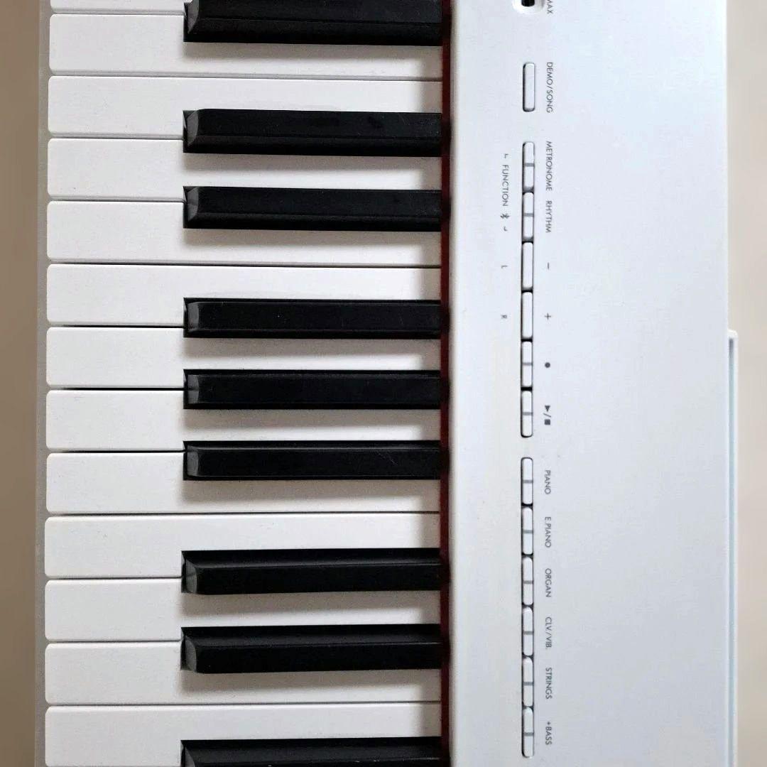 【状態良好】YAMAHA 電子ピアノ P-225 WH ホワイト