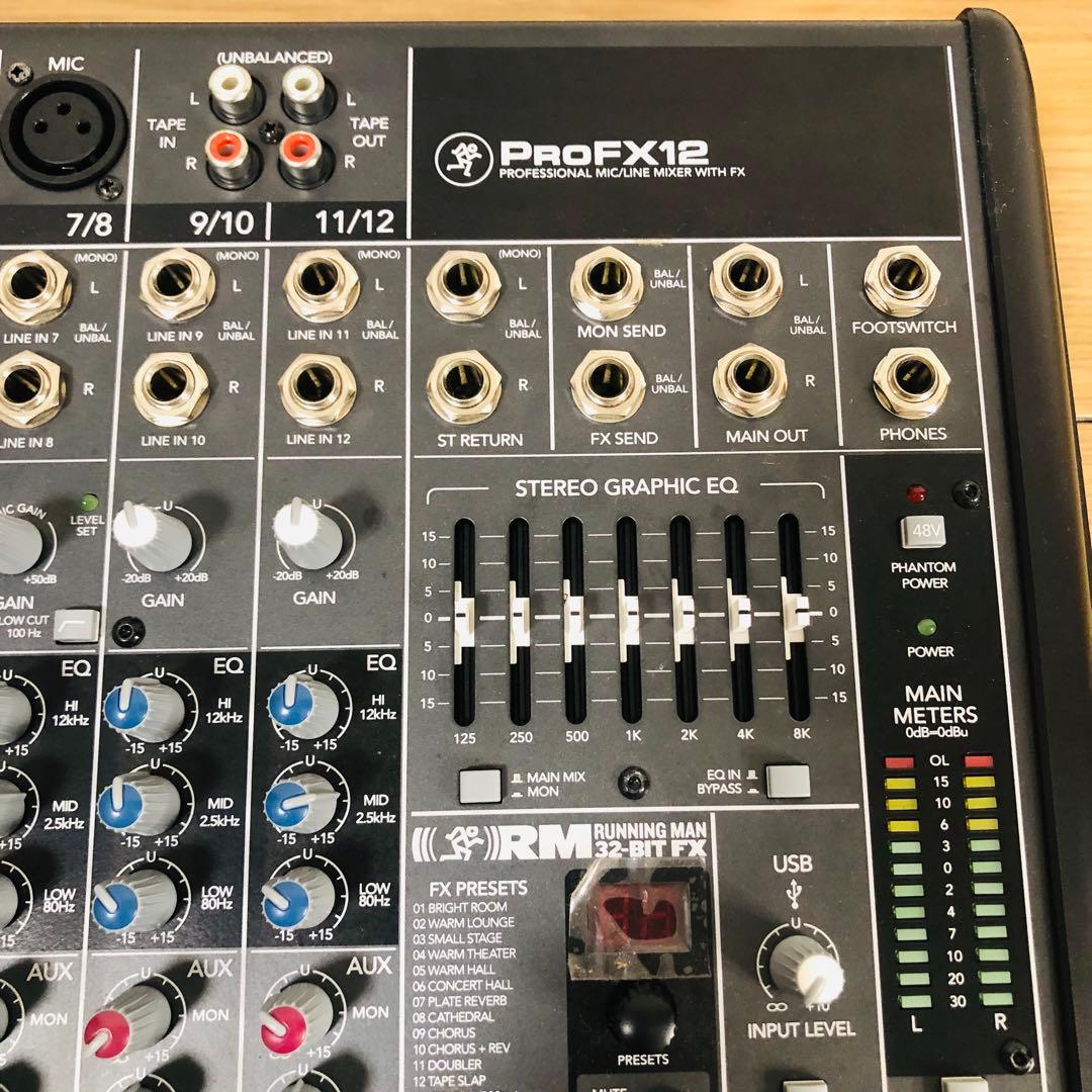 【極美品】MACKIE ProFX12 12チャンネルミキサー