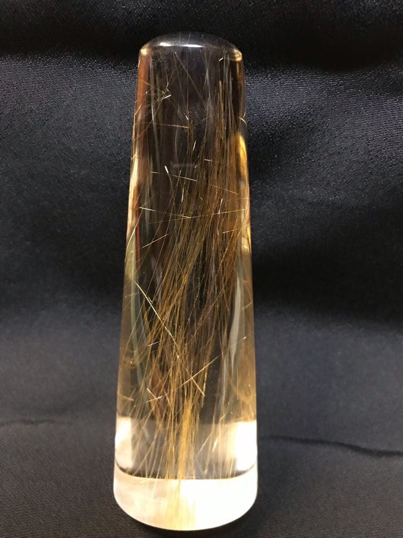 希少品　ゴールドルチルクォーツ