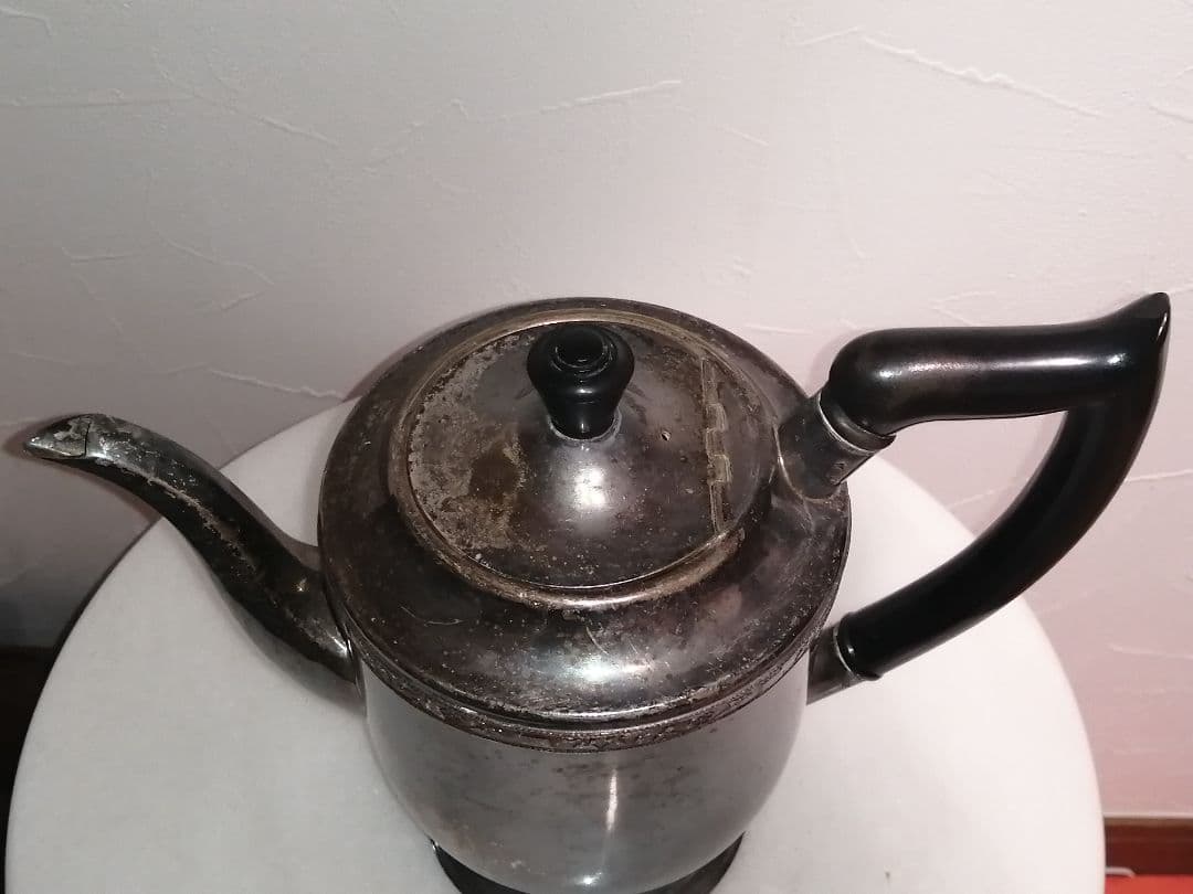 イングランド VINERS 社 ALPHA PLATE シルバープレート ポット