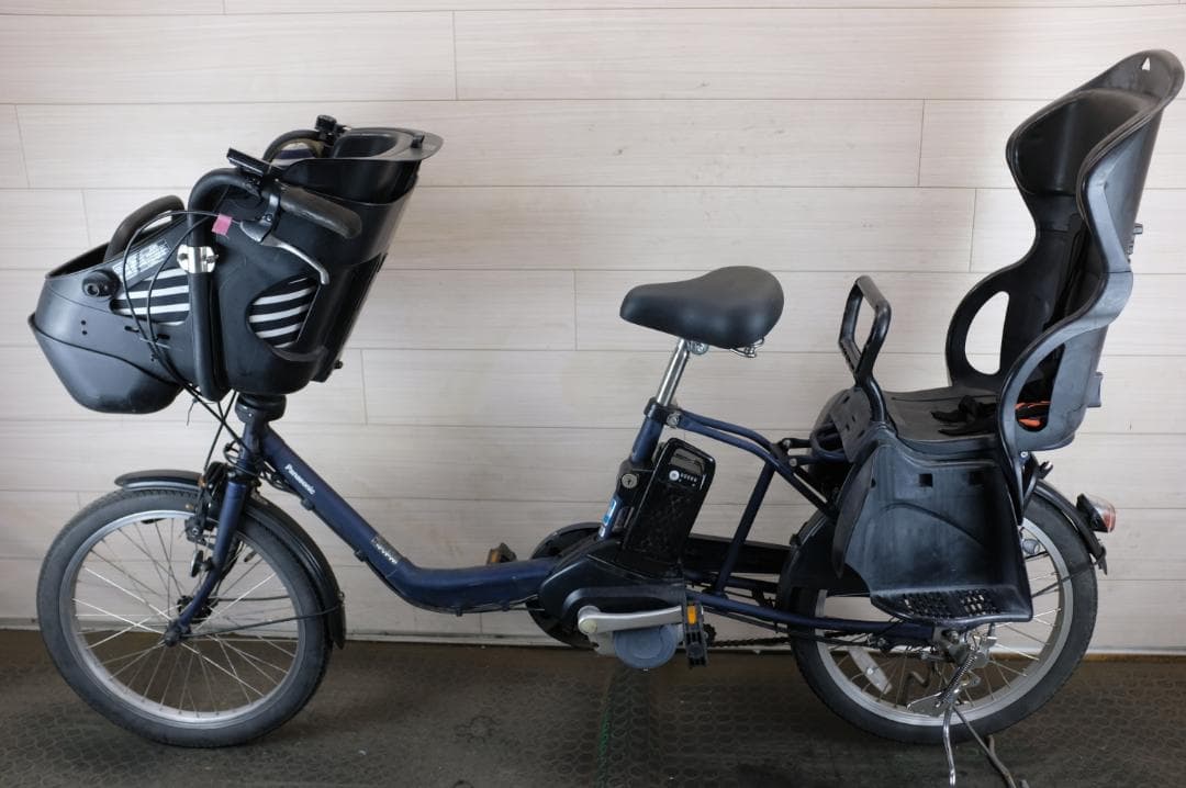 高年式パナソニック ギュット　　20インチ　3段　8.0Ah（4点灯）充電器無し