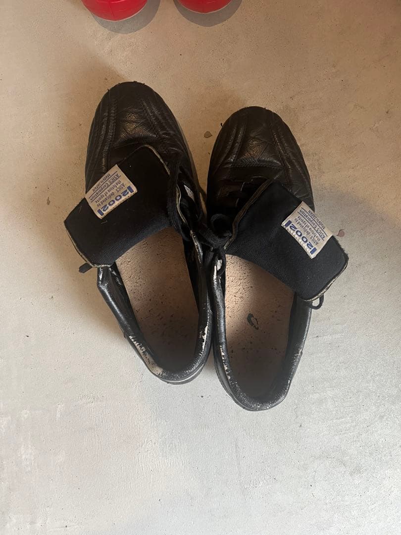 アシックス2002サッカーシューズ スパイク