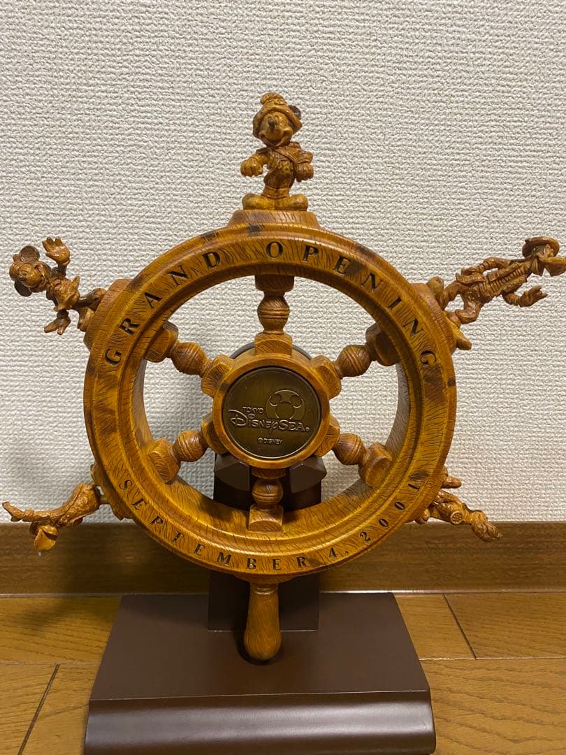 【激レア】TDS グランドオープン記念 (舵)&スタンド フィギュアリン