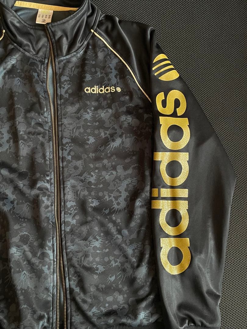 【希少】adidas ジャージ セットアップ 金 黒