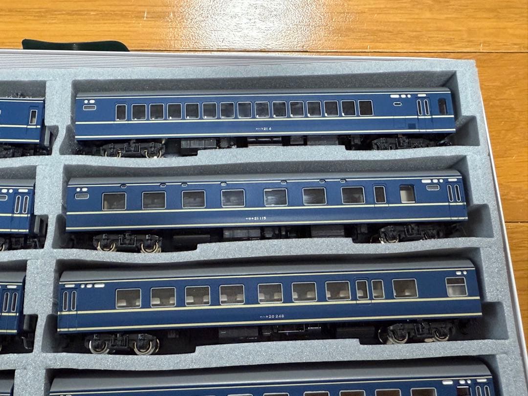 KATO 20系 さくら 編成 7両基本セット＋5両の12両セット10-367