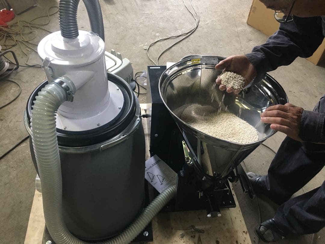 令和7年産！10kg 新麦　キラリモチ　もち麦　国産　雑穀　玄米　日本産　米代用