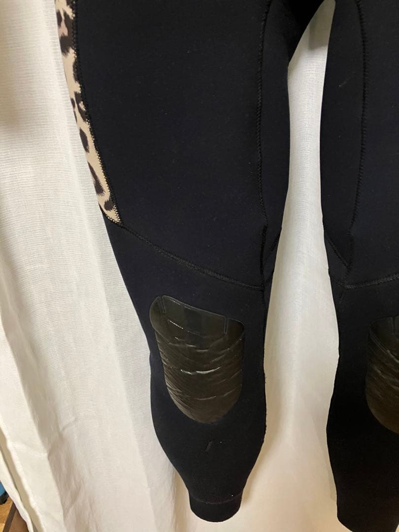 ビラボン レディース セミドライ 5×3mm バックジップ L 修理済み