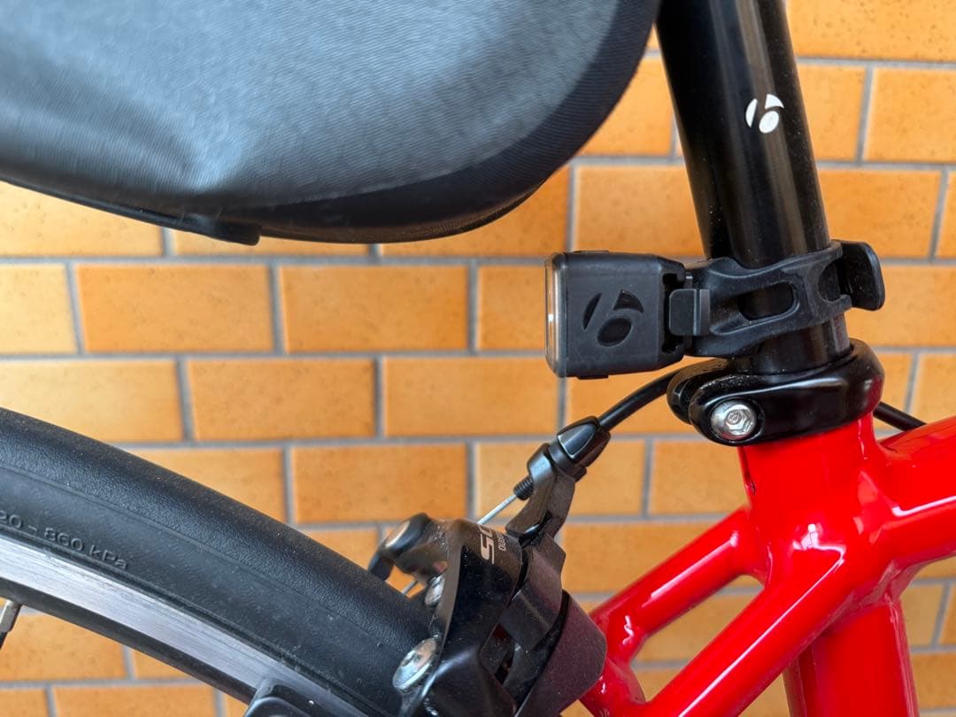 引き取り限定小田急線生田駅トレック エモンダ ALR5