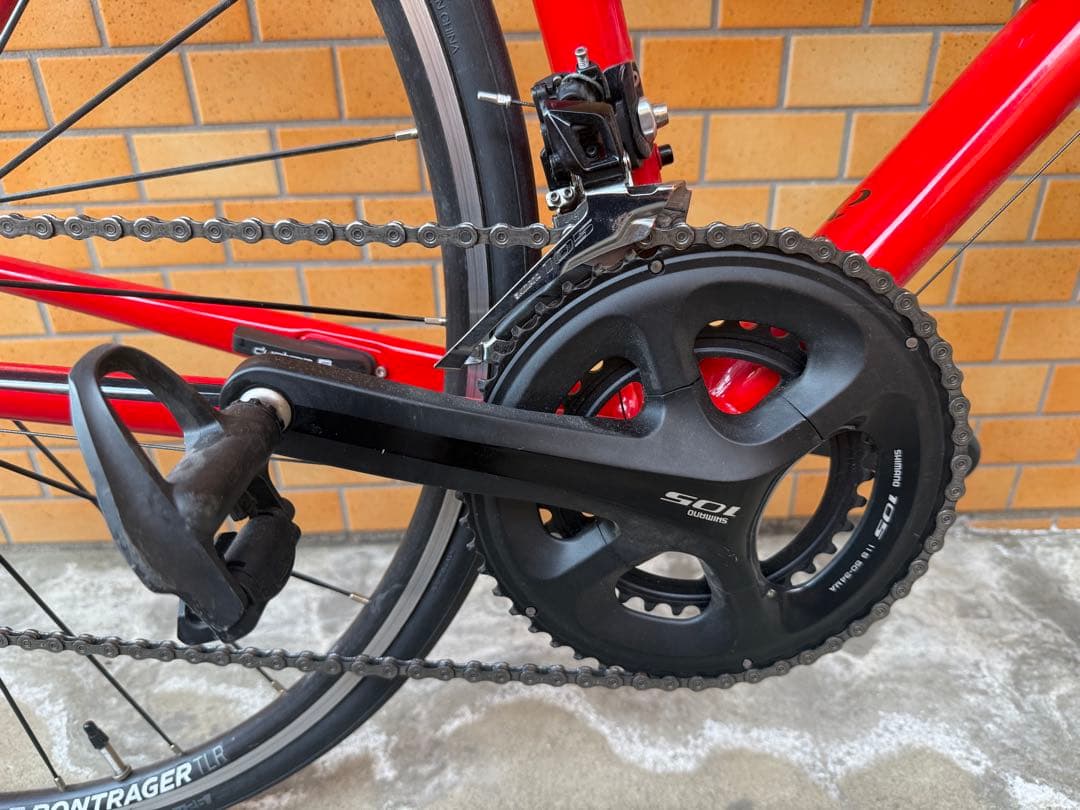 引き取り限定小田急線生田駅トレック エモンダ ALR5