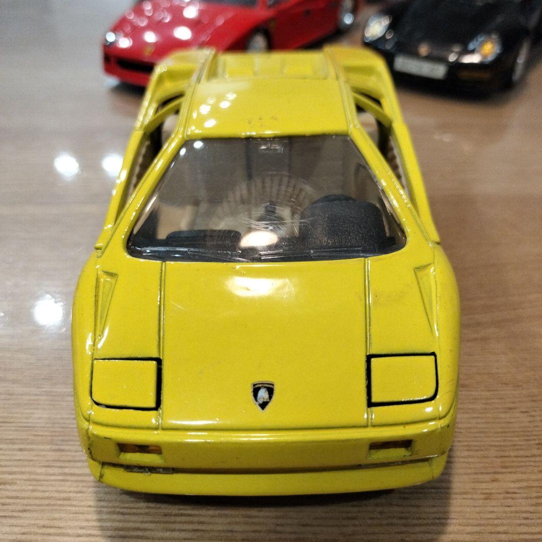 ミニカーセット　1/18が1台　1/24が3台