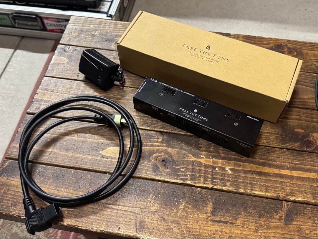 Free The Tone PT-1D パワーサプライ