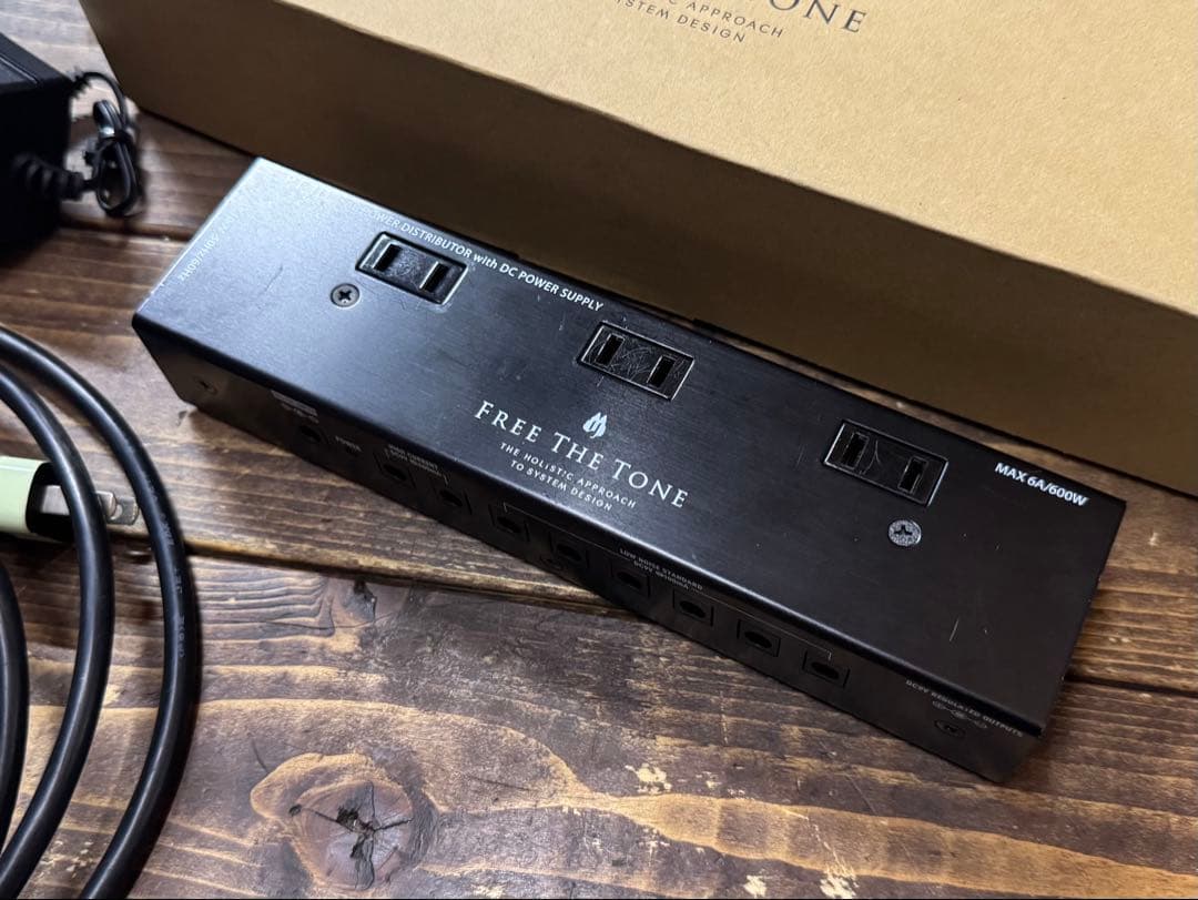 Free The Tone PT-1D パワーサプライ