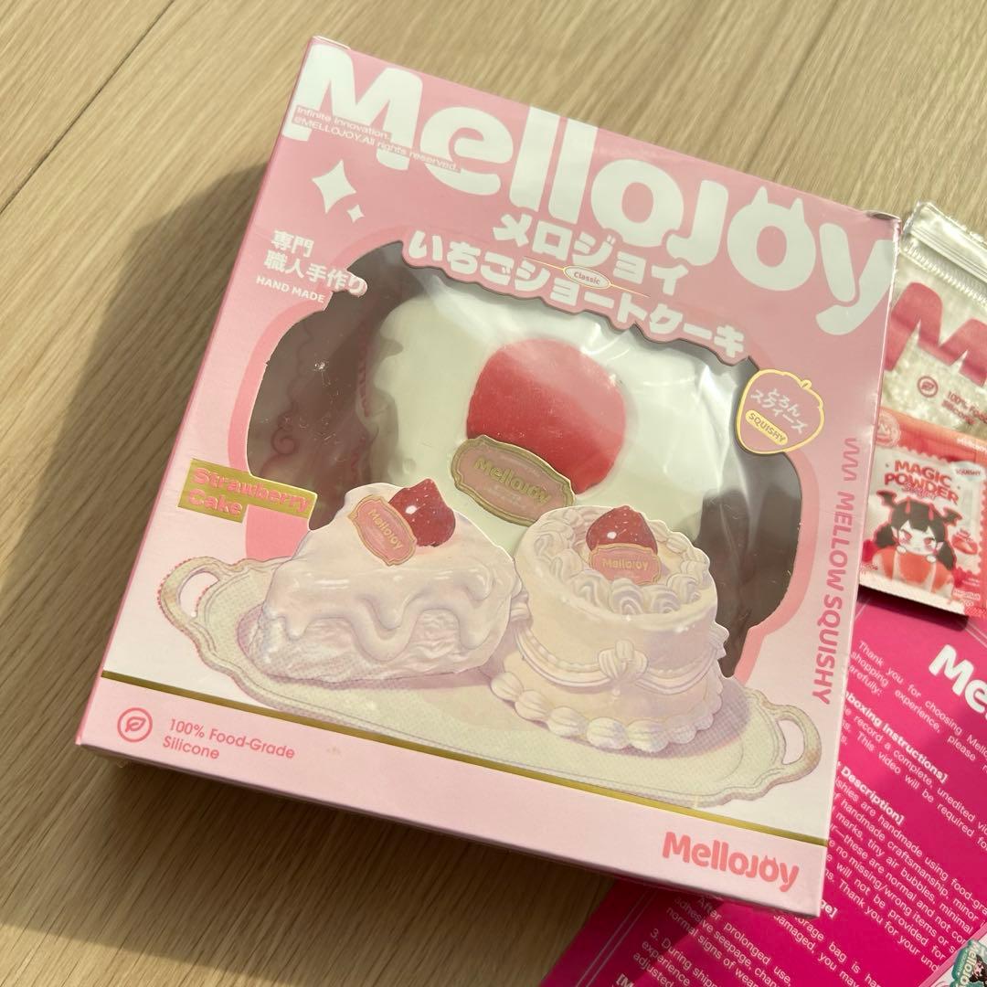 mellojoy いちごショートケーキ　スライス　メロジョイ　スクイーズ　未開封