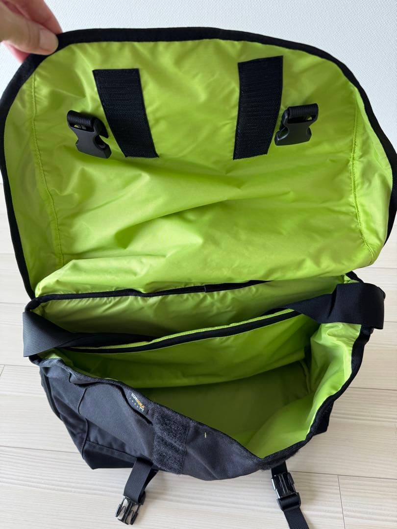 [超美品］BROMPTON C メッセンジャーバッグ　レインカバー付き