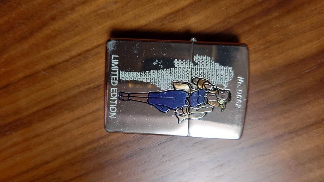 zippo　ウィンディ　シリアルナンバー