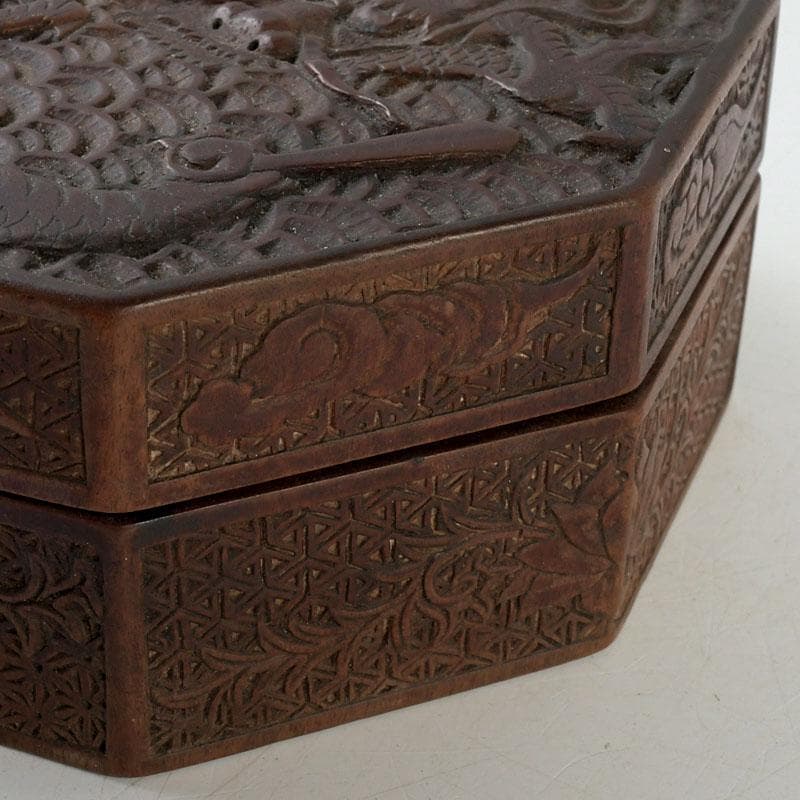 茶道具　唐木製　龍彫　八角香合　V　9507