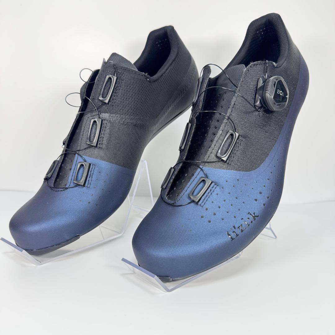 【未使用品】Fizik Tempo Overcurve R4