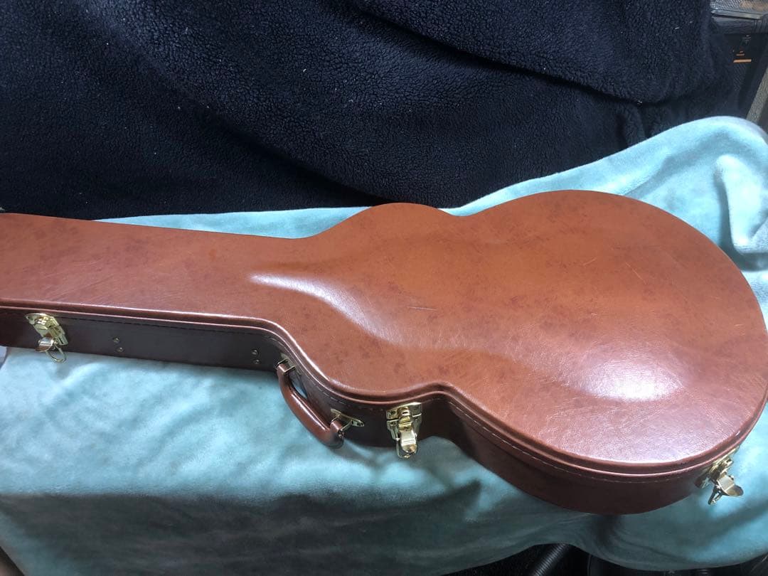 か*ん様 新同 バーニー RSA-60 セミアコ 335モデル