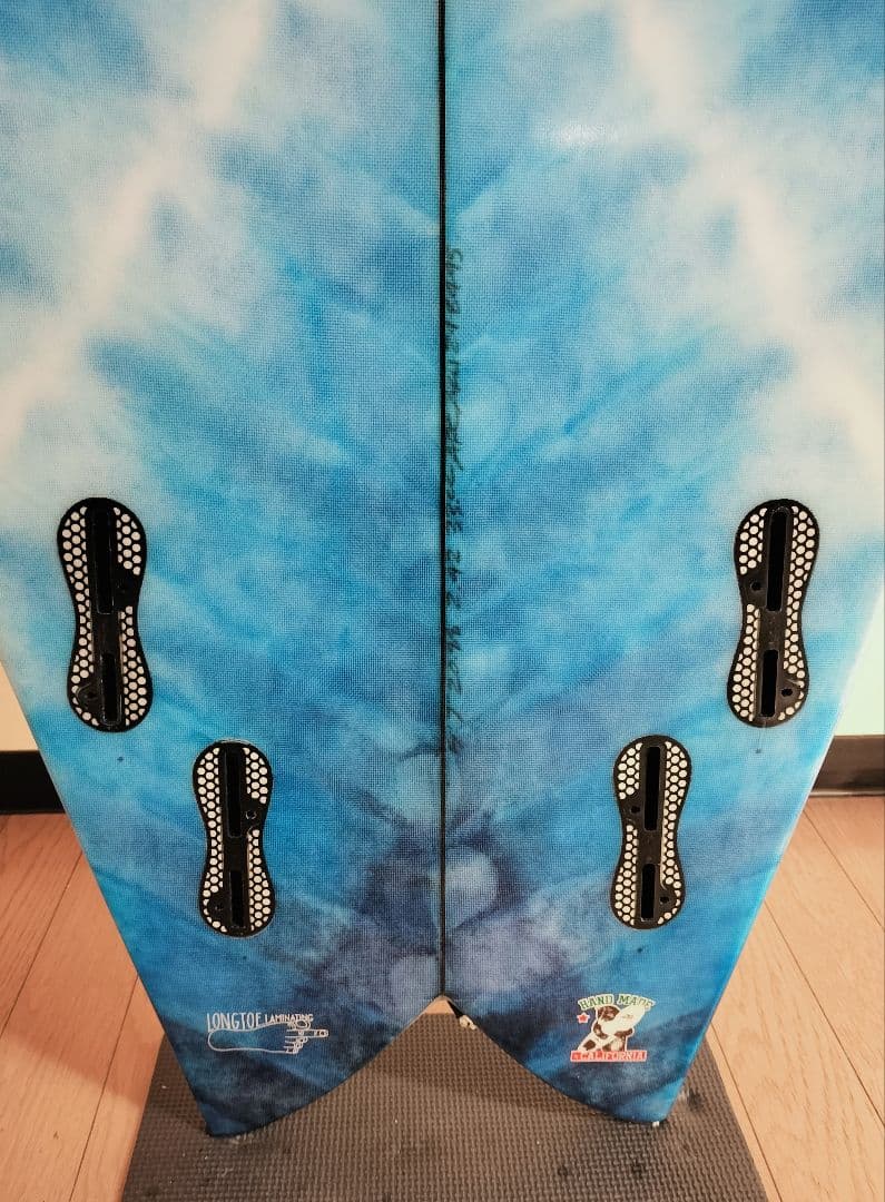 LOST RNF-RETRO REVAMP 5’7” 33.05L