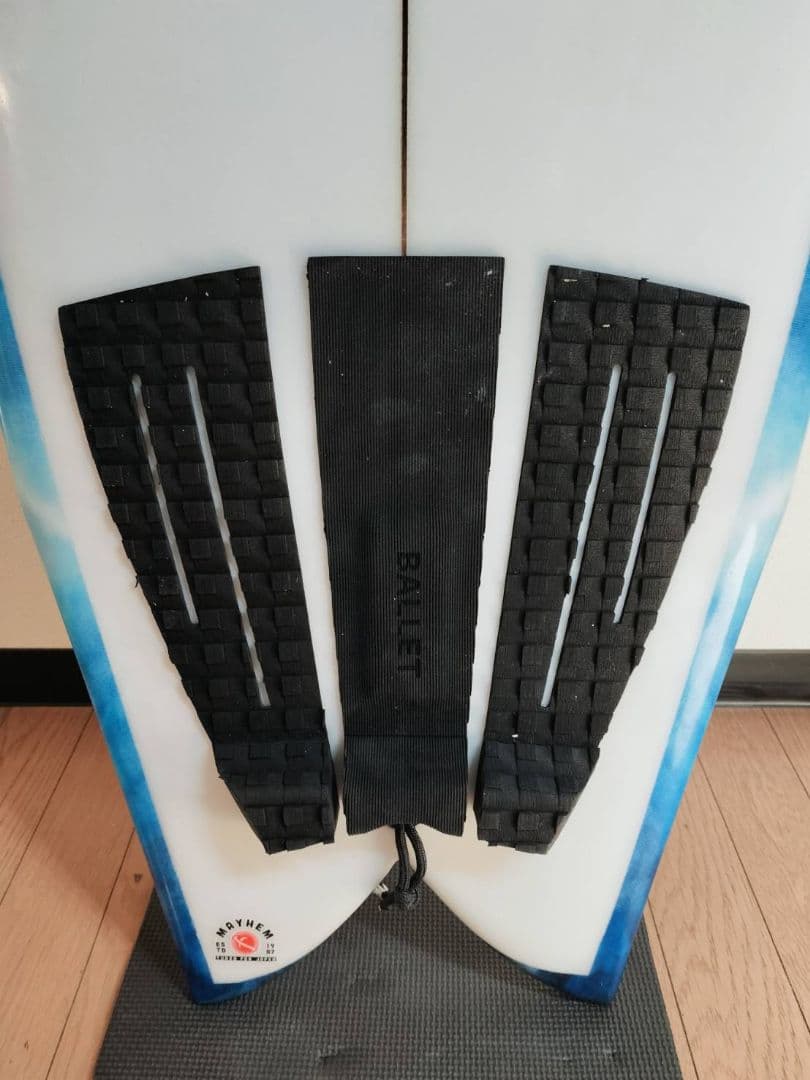 LOST RNF-RETRO REVAMP 5’7” 33.05L