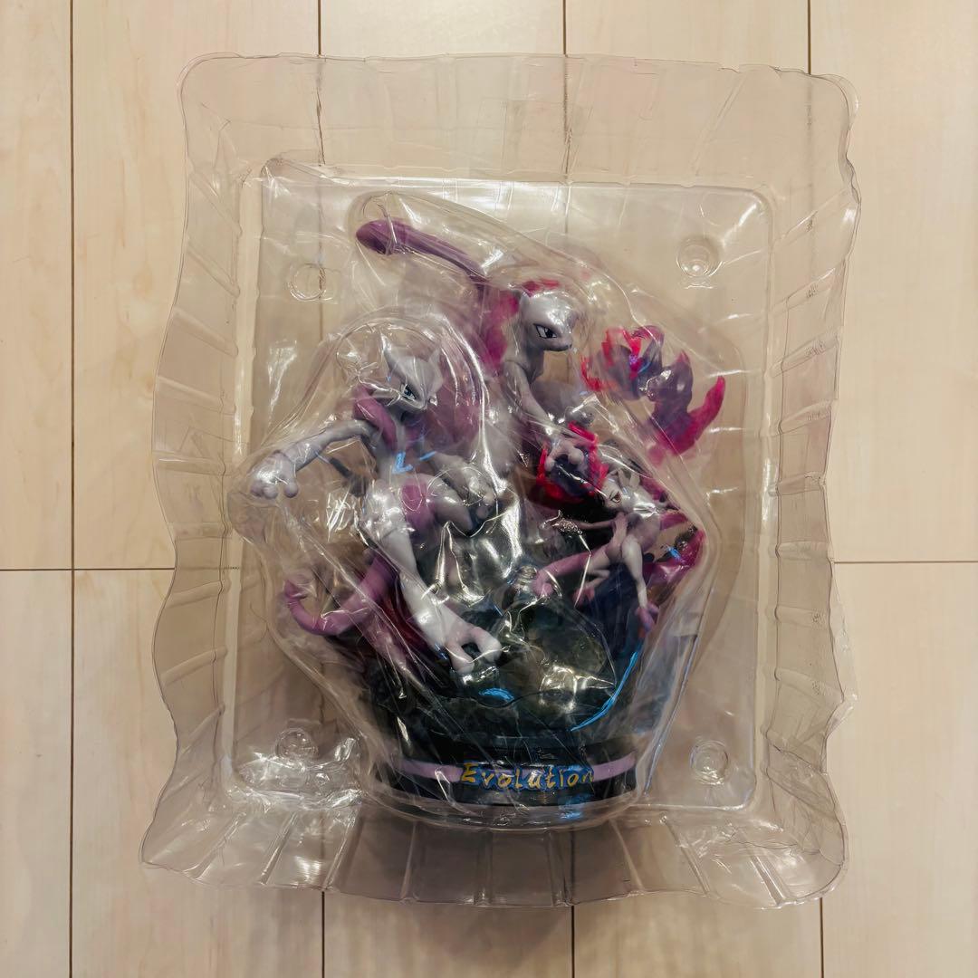 ミュウツー 進化 LED フィギュア