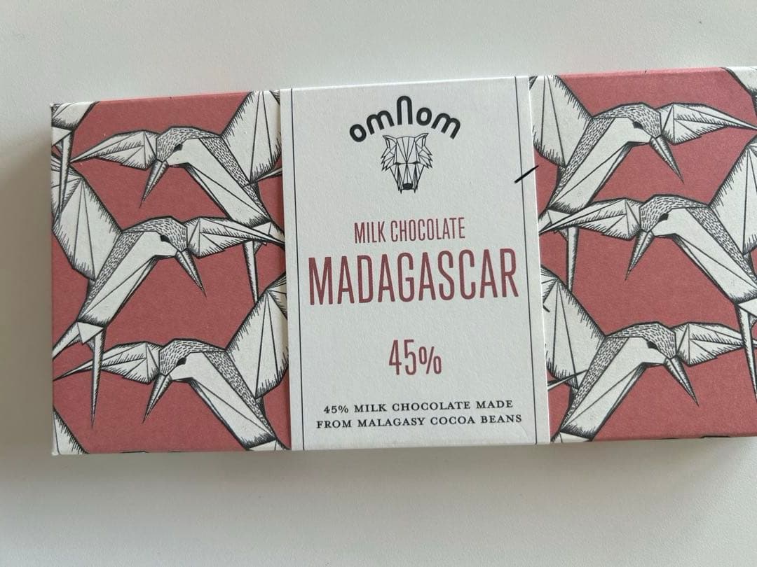 新春SALE★アイスランドオムノム板チョコレート6種類セット