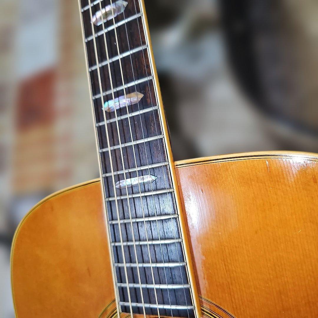 YAMAKI-140トップ単板！ ハードケース付き。