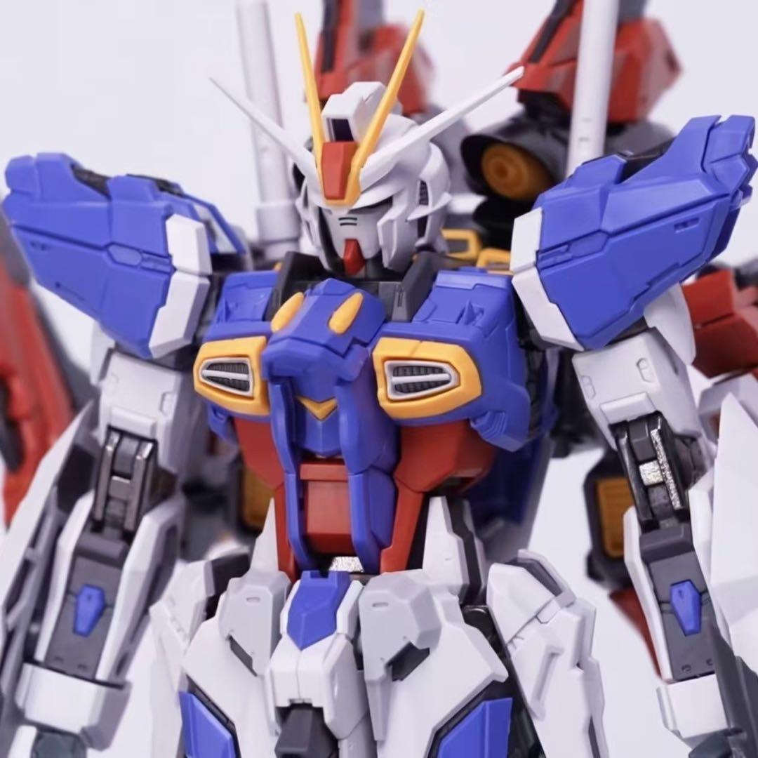 インパルスガンダム　改装版プラモデル 1/100 組み立て完了品