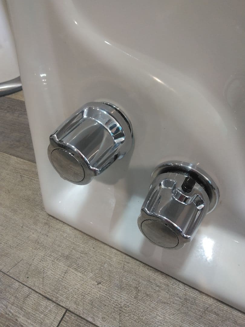 タカラベルモントシャンプーボウル③