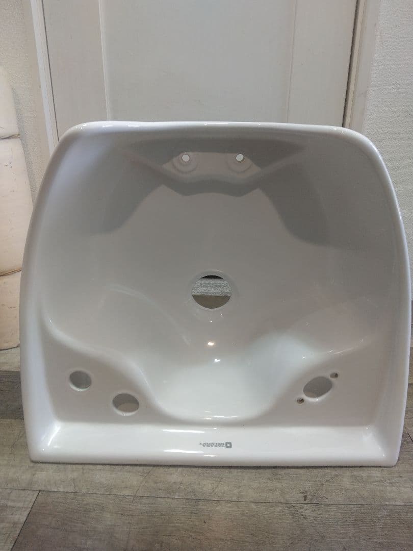 タカラベルモントシャンプーボウル③