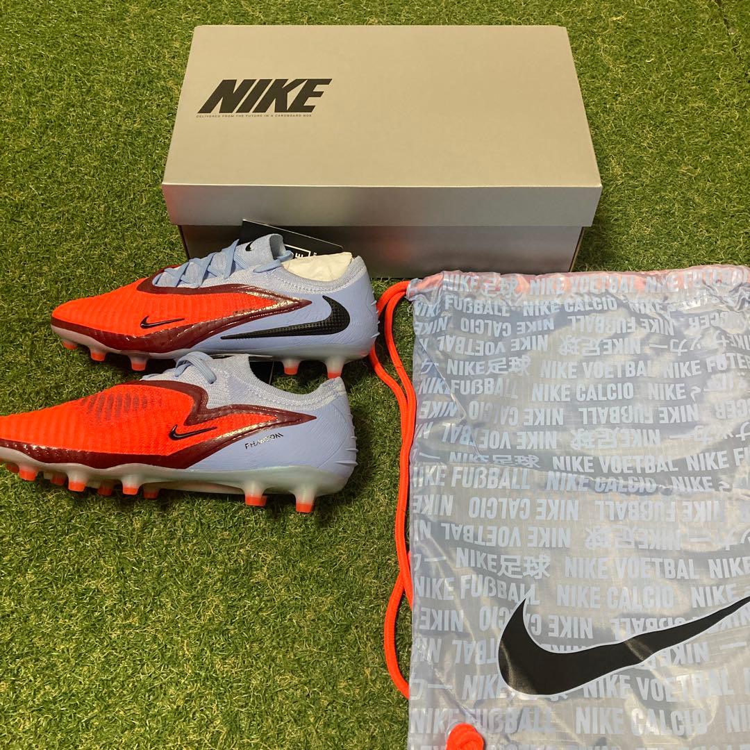 ナイキ　ファントム6 LOWエリートAG-PRO 24.5cm