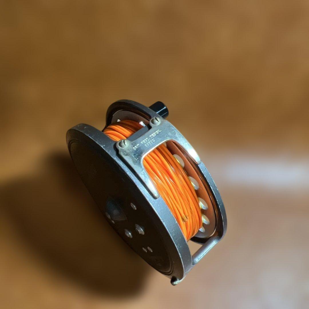 ハーディ　ライトウェイト　フライリール　箱　ケース　取説有り