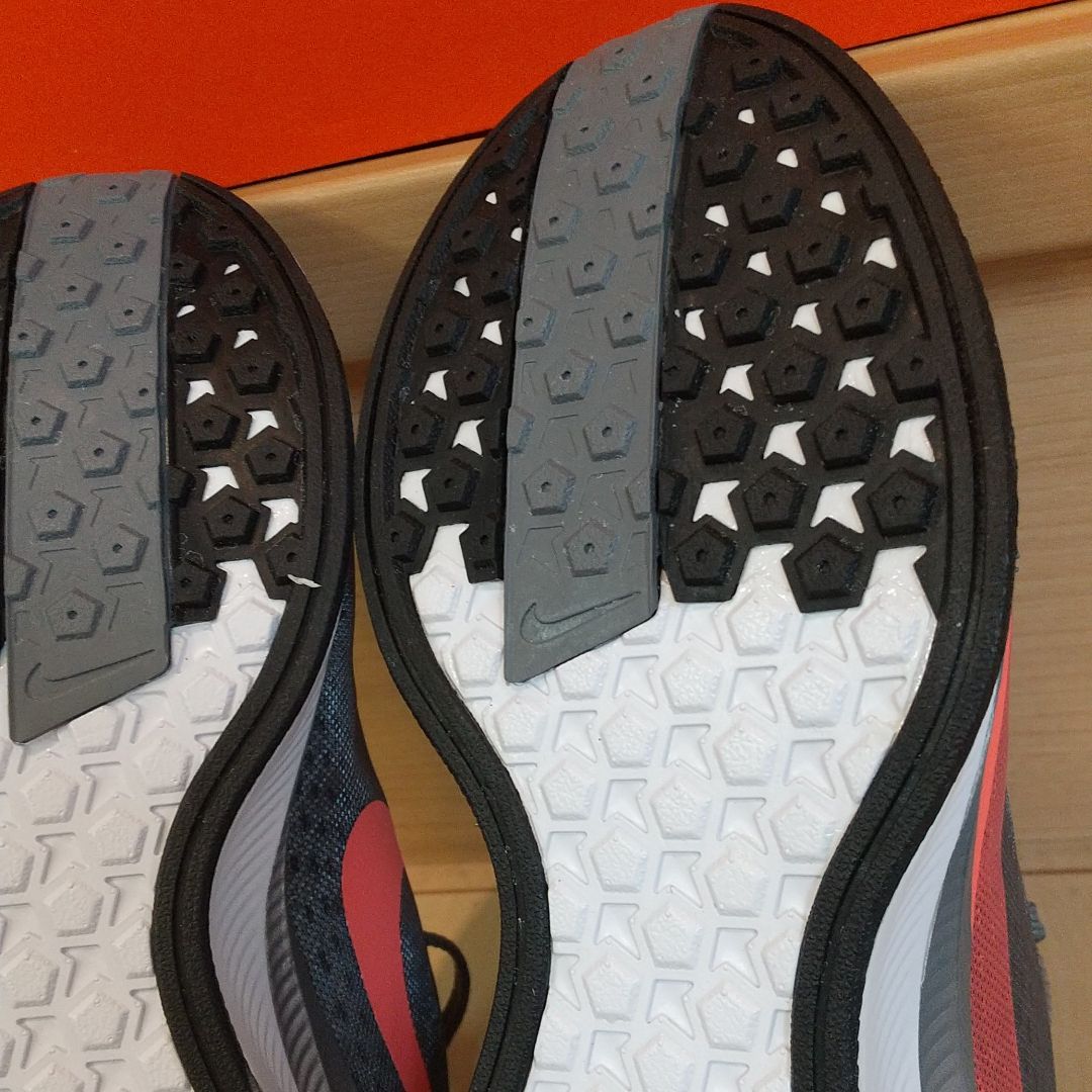 No.341 新品未使用 ナイキ ペガサスターボ 22.5㎝