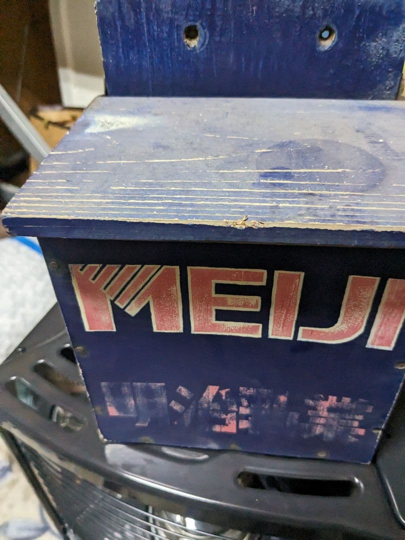 明治牛乳配達箱