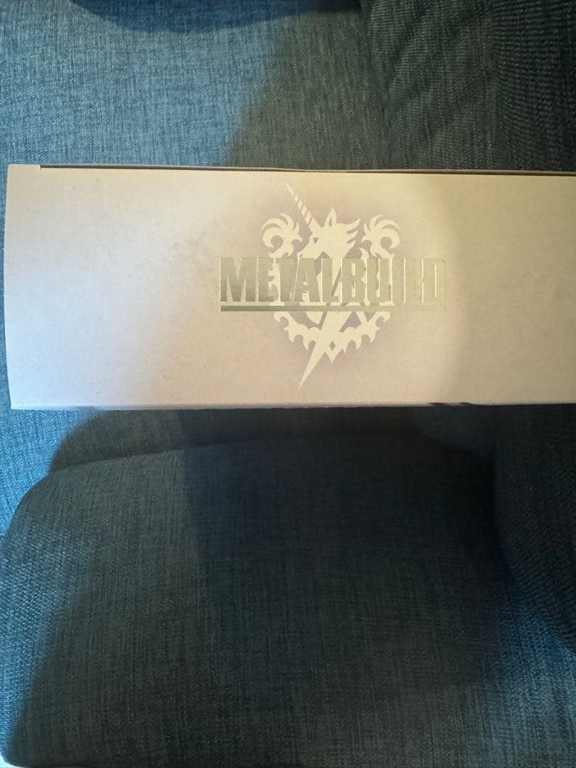 メタルビルド Hi-νガンダム