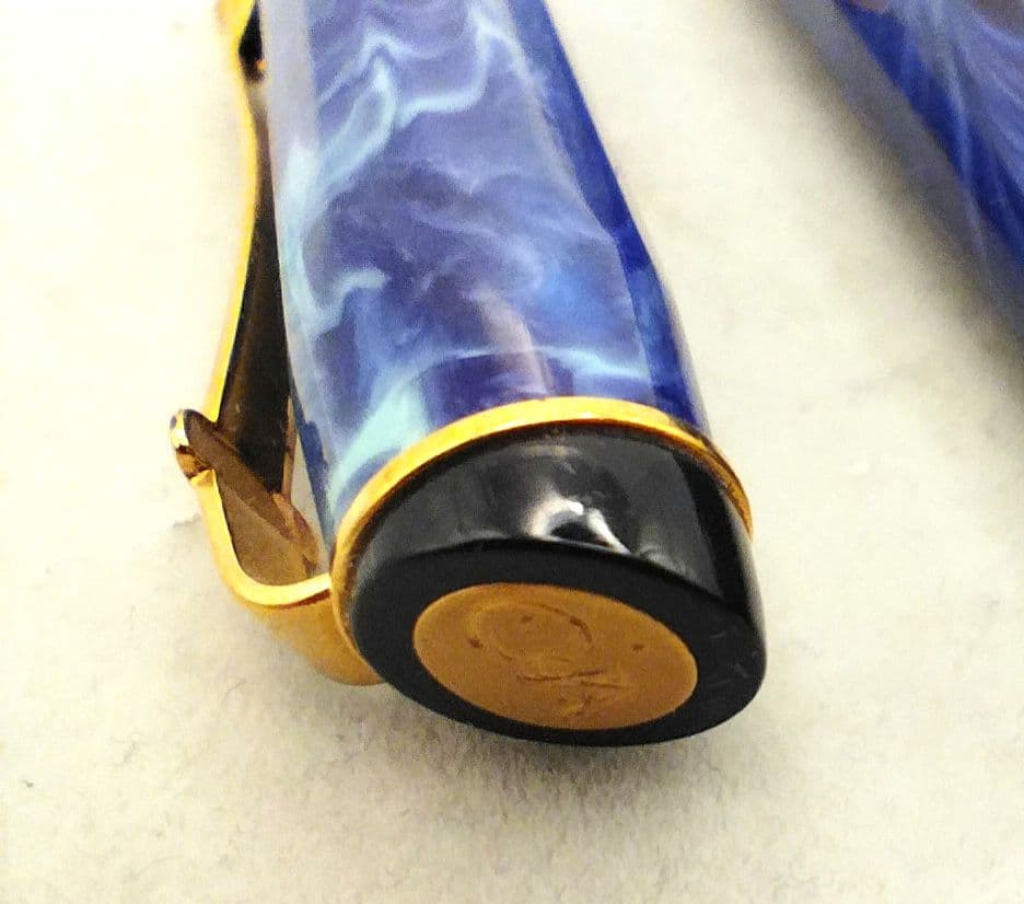 CARAN d'ACHE　 エクイノックス　万年筆　ブルーマーブル