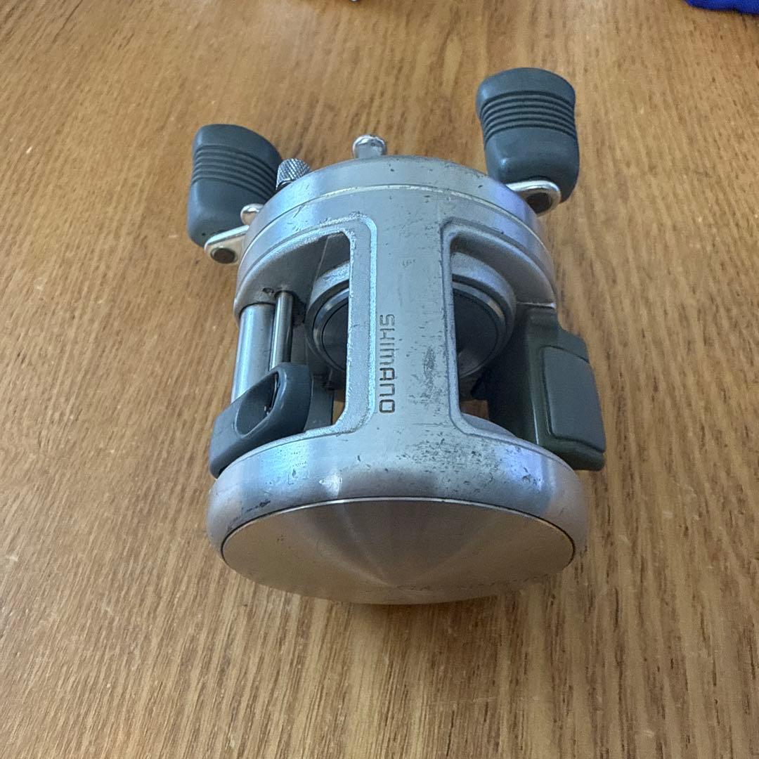 SHIMANO カルカッタ100