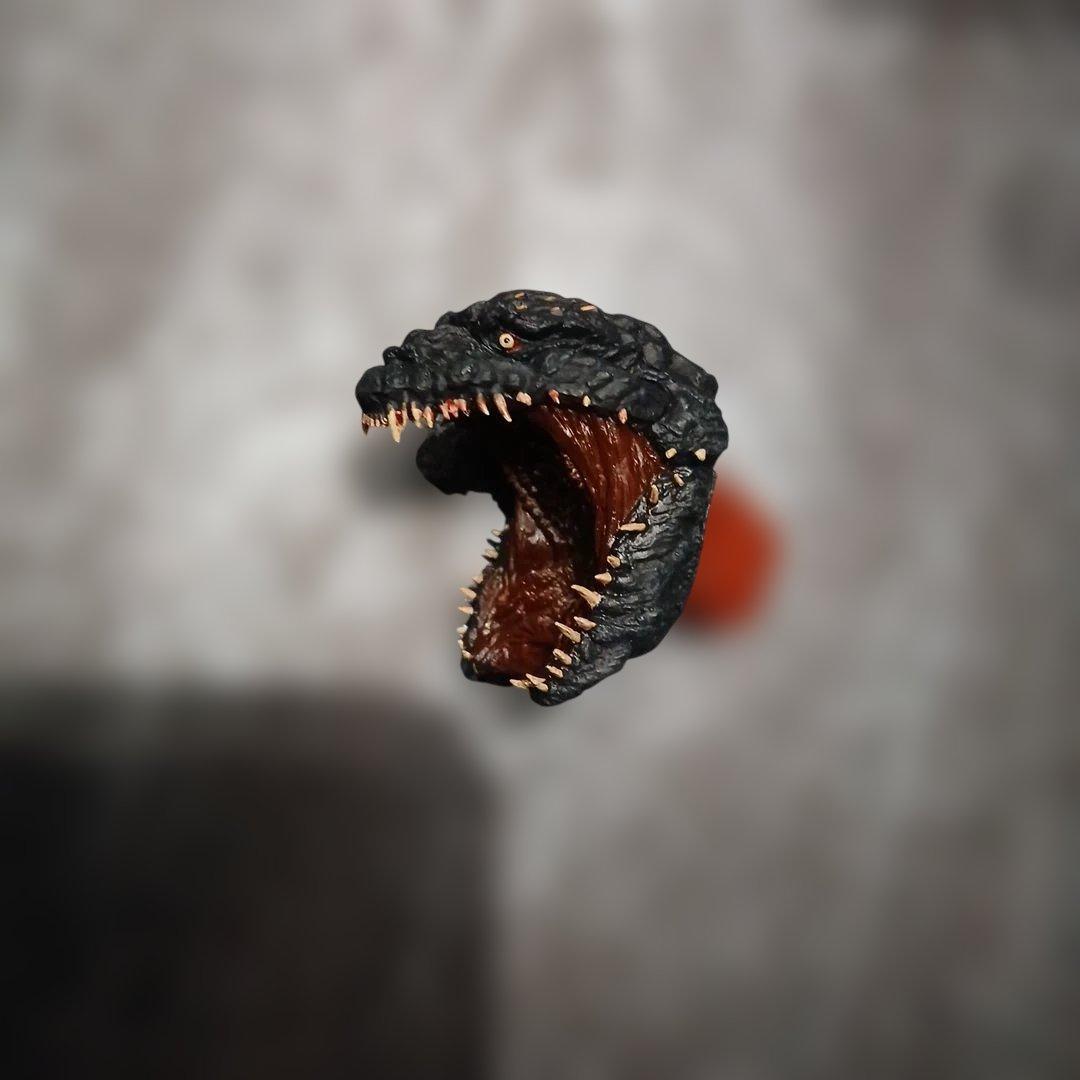 本日限定　最安　超激造シリーズ　シン・ゴジラ 　ゴジラ（2016）フィギュア