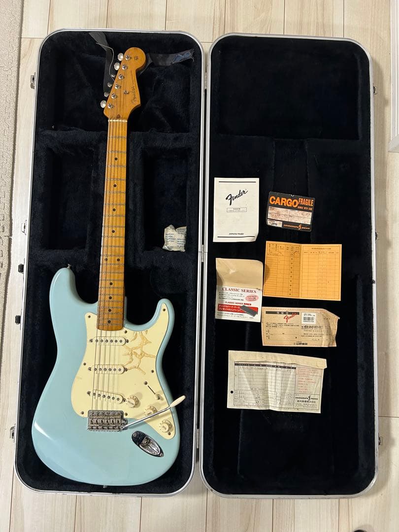 FENDER Stratocaster50's Mexico ケースストラップ付