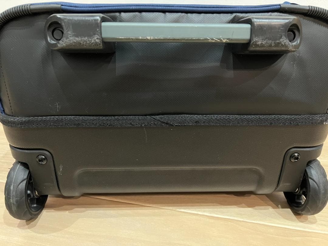 【美品】　mont-bell ウィリーバッグ 60L ネイビー