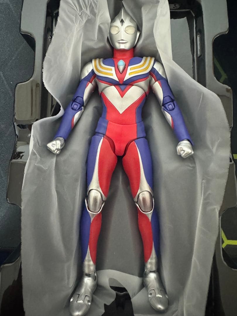 S.H.Figuarts 真骨彫製法 ウルトラマンティガ マルチタイプ　再販版