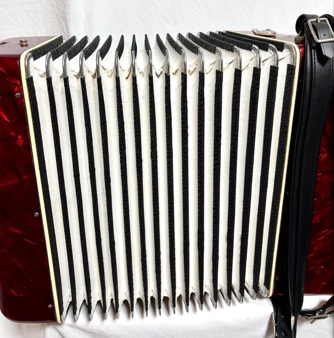 【音出し確認済】TOMBO アコーディオン B-323 BASS 32KEYS