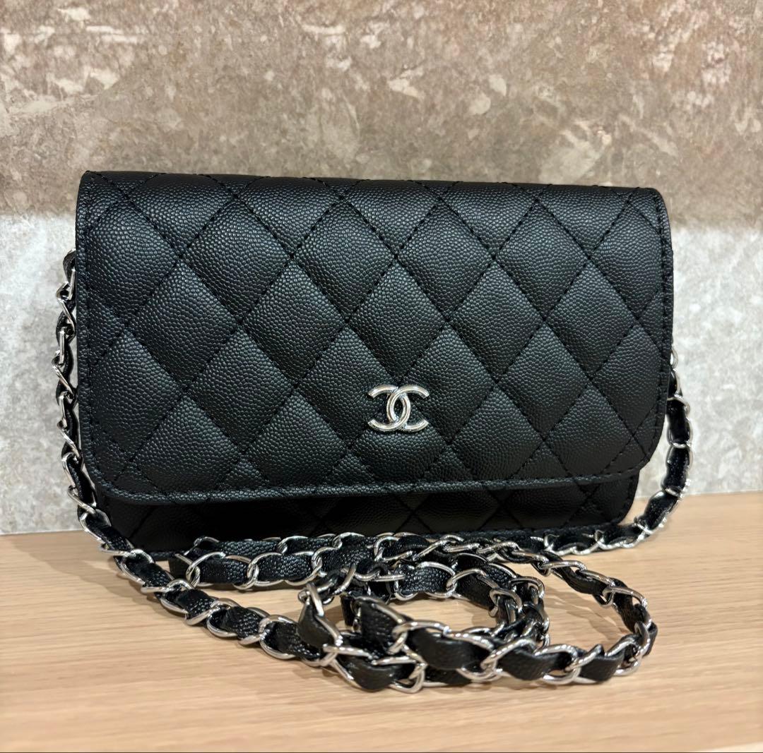 CHANEL ノベルティ　ショルダーバッグ